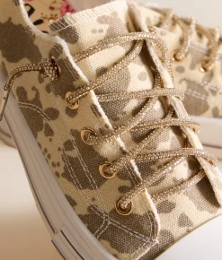 Very G Aman Cow Print Sneaker Natural New