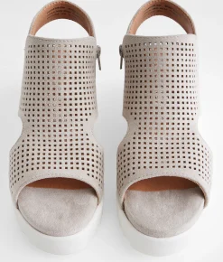 Very G Amy Flatform Sandal Light Grey Hot