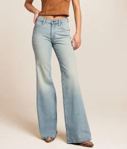 Wrangler® 70's Flare Stretch Jean Golden Daze New