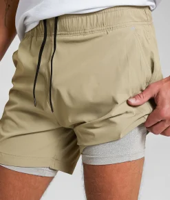 Maven Co-op Arena Stretch Short Laurel Green Best