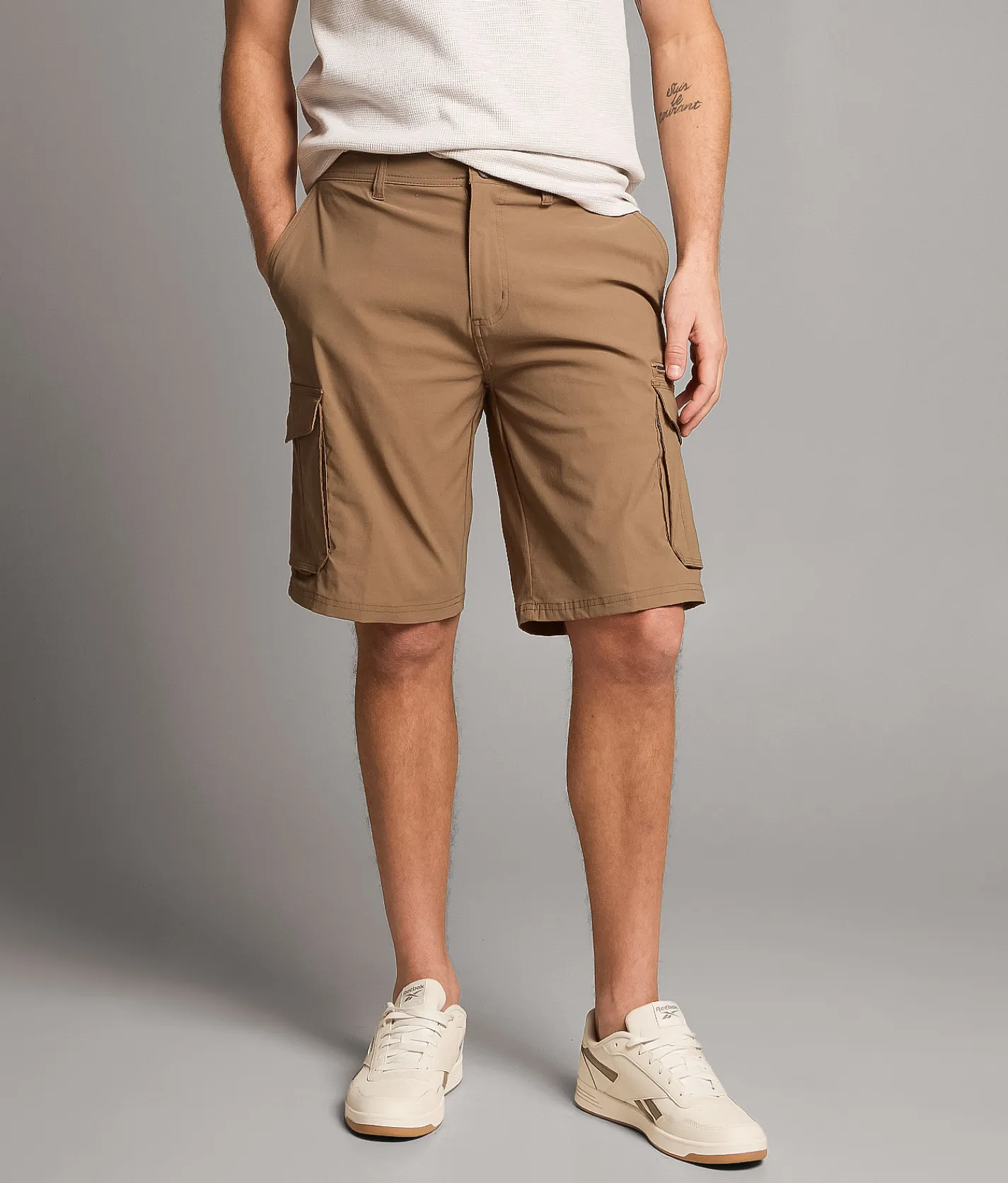Bottoms|Shorts | BKE Athletic Hybrid Cargo Stretch Short Hickory