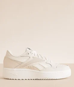 Shoes|Activewear | Reebok® ATR Chill Sneaker Sand Sand Chalk