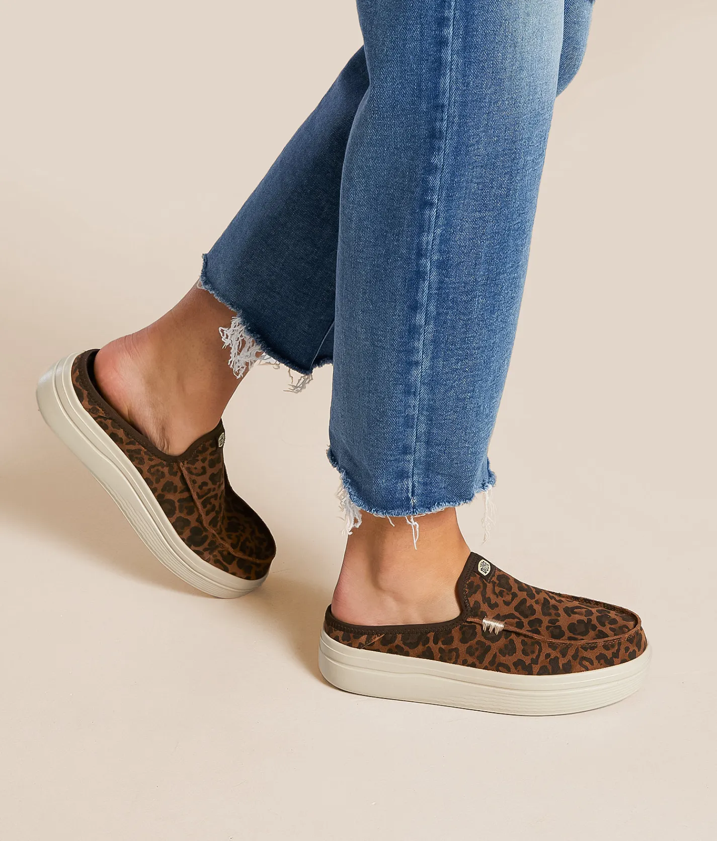 HEYDUDE™ Austin Lift Leopard Leather Mule Shoe Brown Leopard
