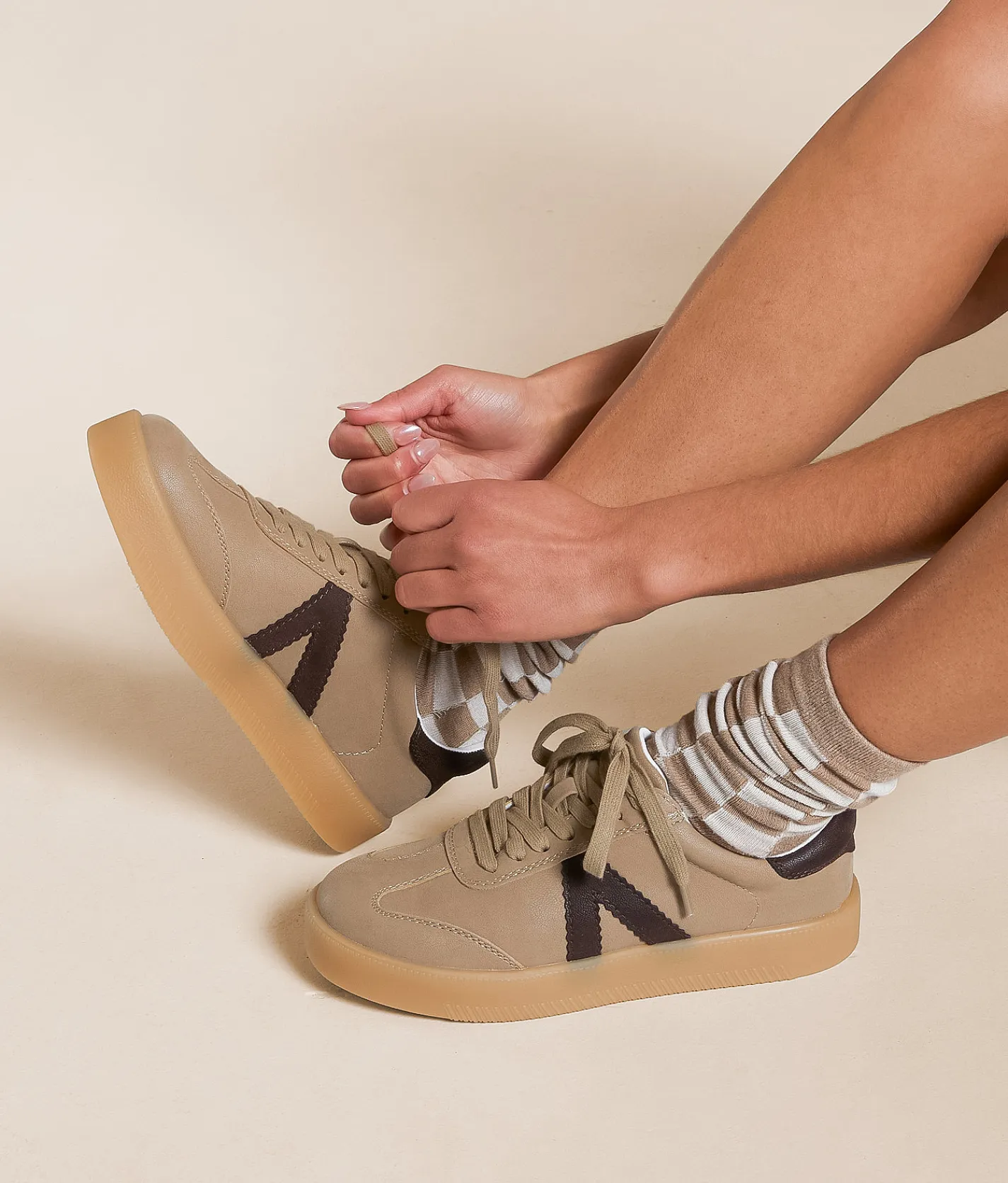Mia Axel Sneaker Khaki White