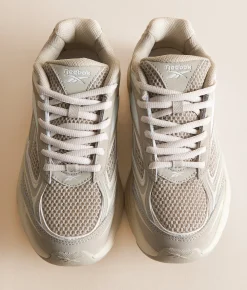 Reebok® Belwave Leather Sneaker Beige Sand Vintage Chalk Discount