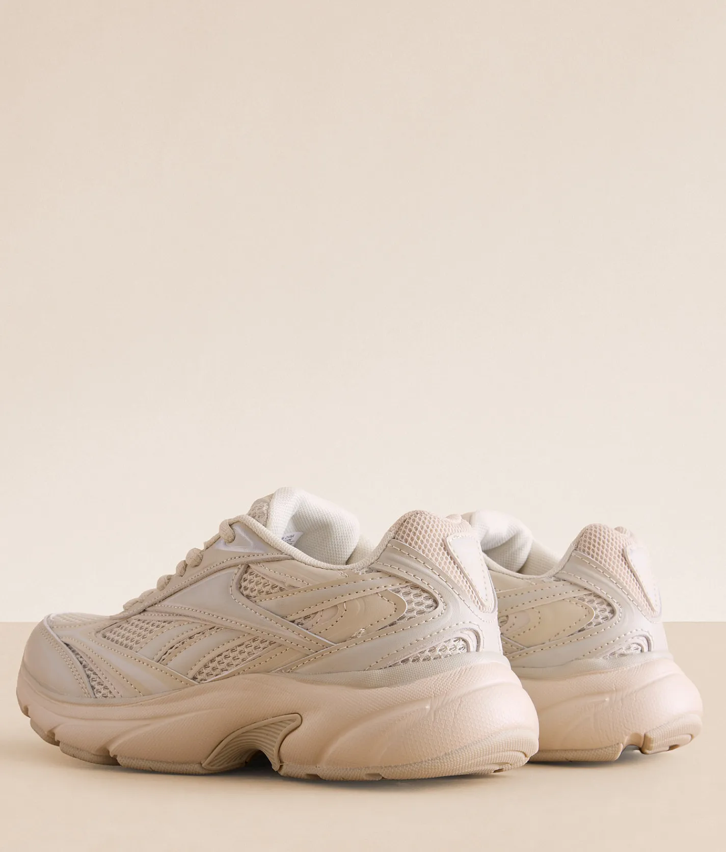 Reebok® Belwave Leather Sneaker Tan Tan Natural New
