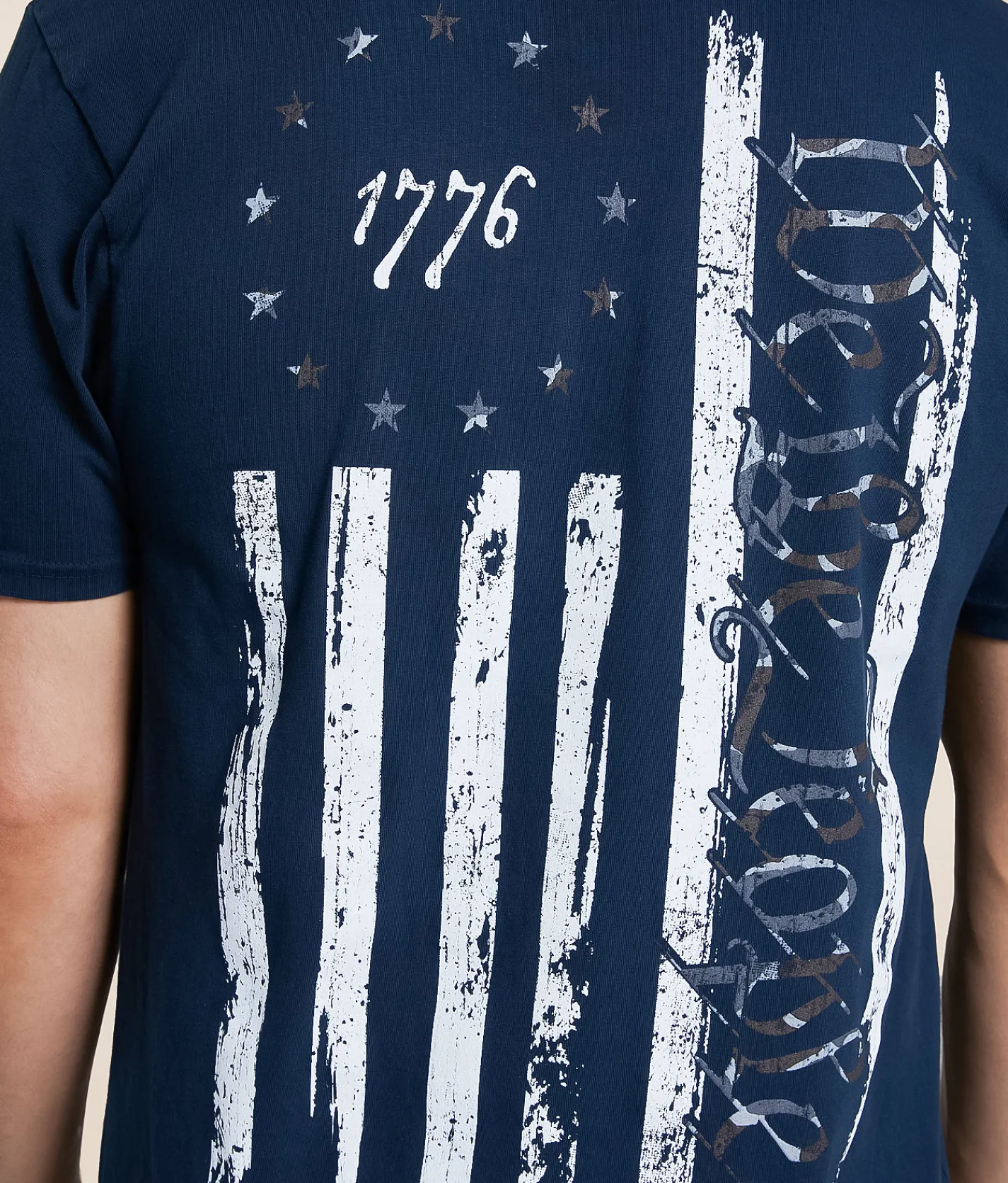 Howitzer Betsy T-Shirt Navy Hot