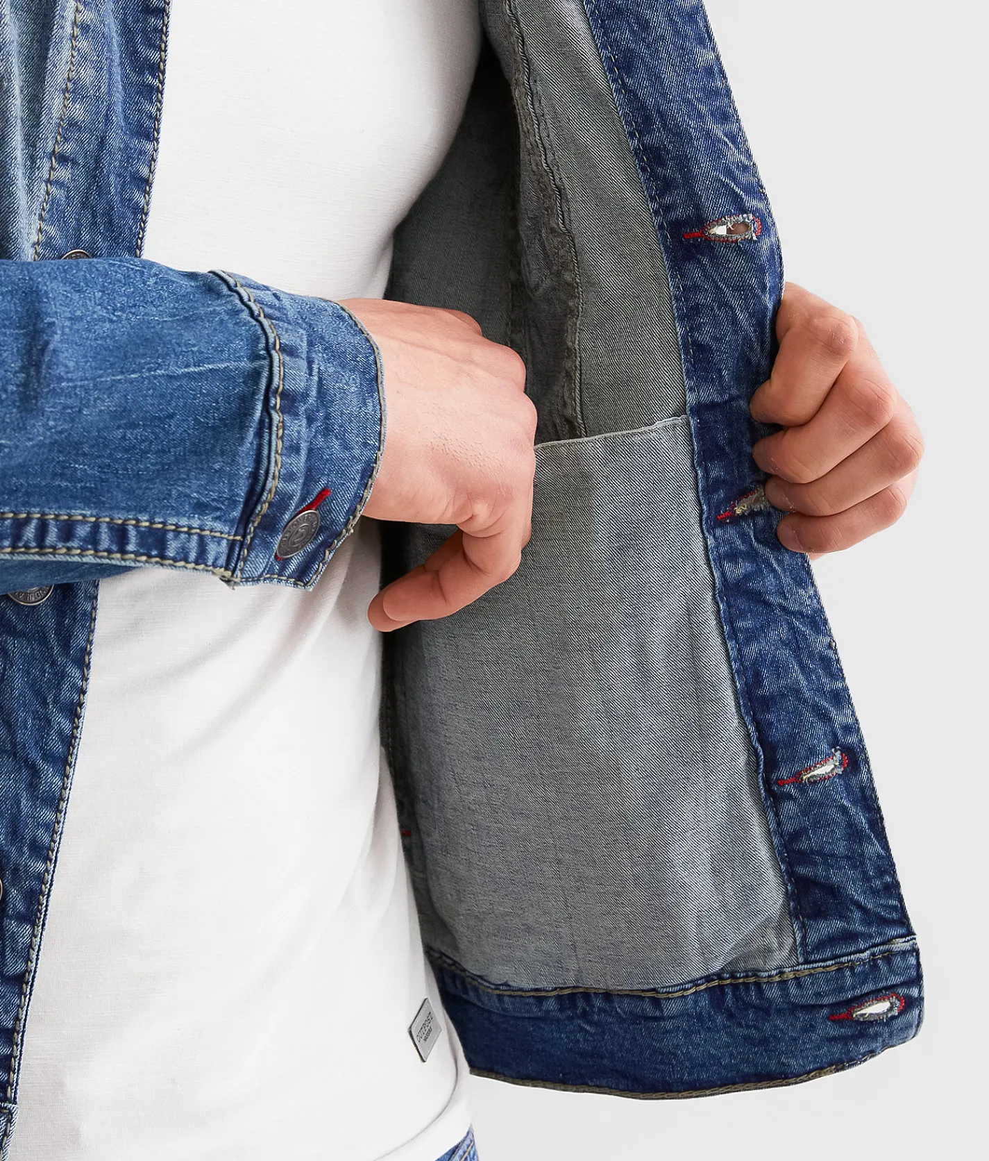 True Religion Big T Jimmy Stretch Denim Jacket Bond St Medium Wash Clearance