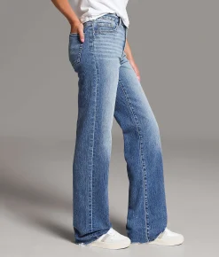 Jeans|Bottoms | BKE Billie Classic Straight Stretch Jean Cardew