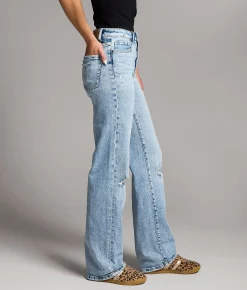 BKE Billie Classic Straight Stretch Jean Schuster 3 Hot