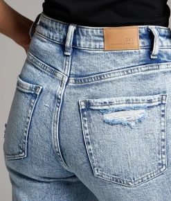 BKE Billie Classic Straight Stretch Jean Schuster 3 Hot