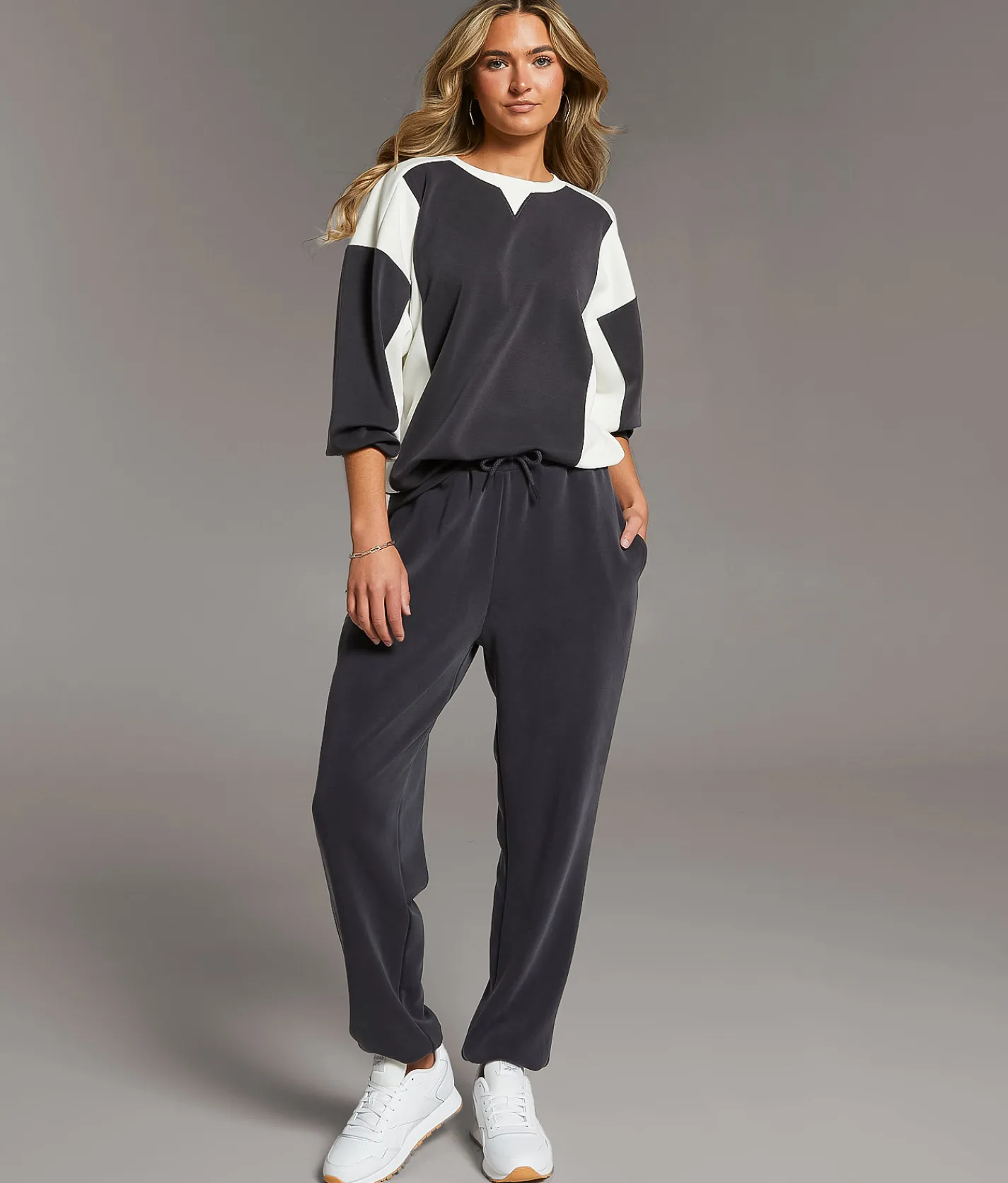 Bottoms|Activewear | BKE Brushed Jogger Cardinal
