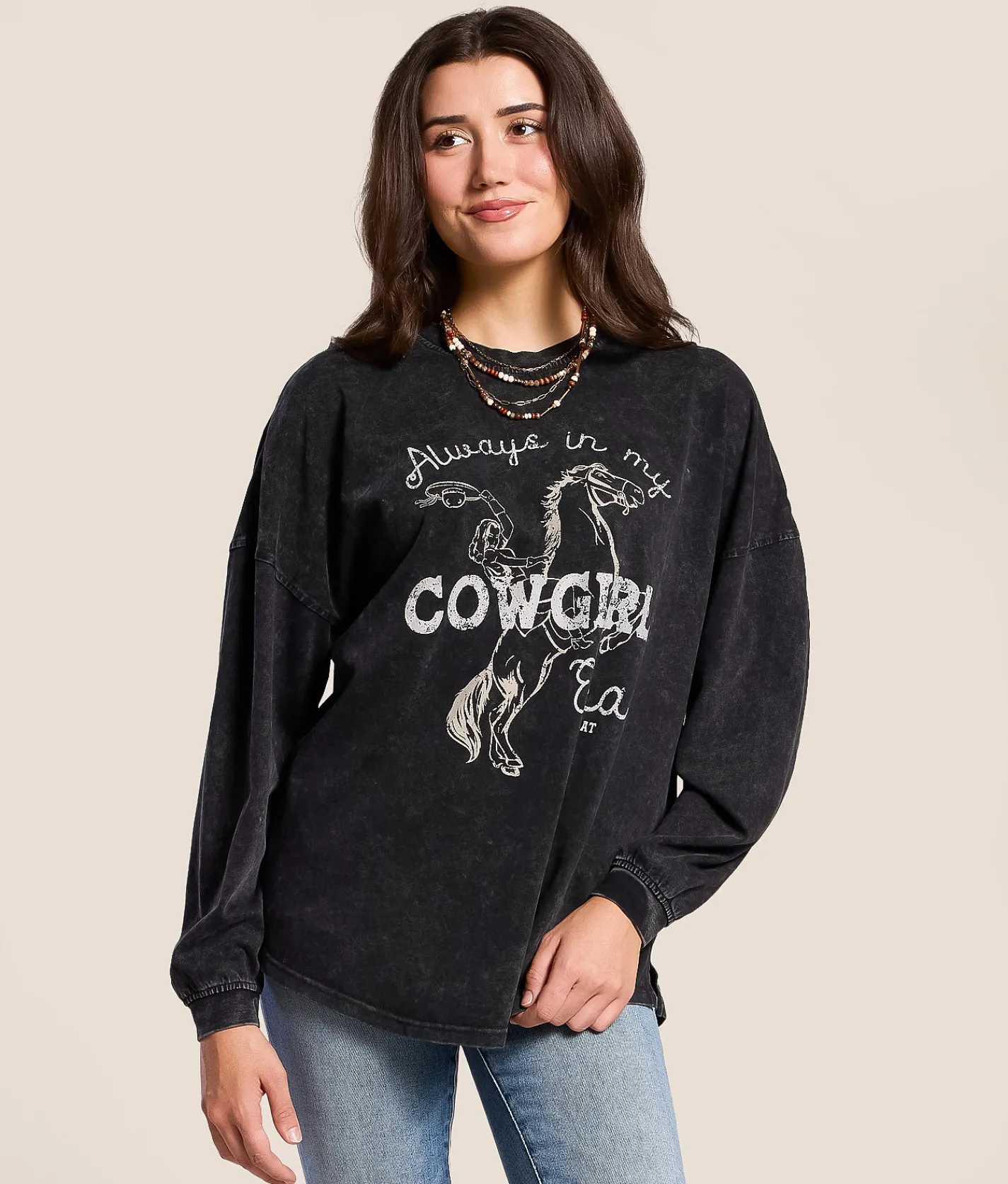 Ariat Canvas Cowgirl Oversized T-Shirt Black Mineral Wash Clearance