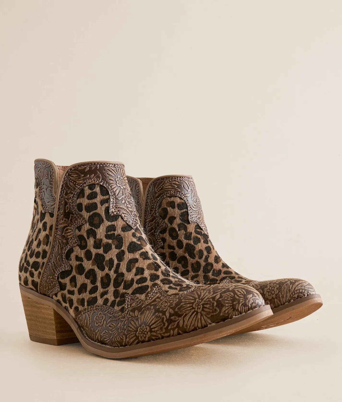 Very G Carly Leopard Floral Ankle Boot Tan Leopard New