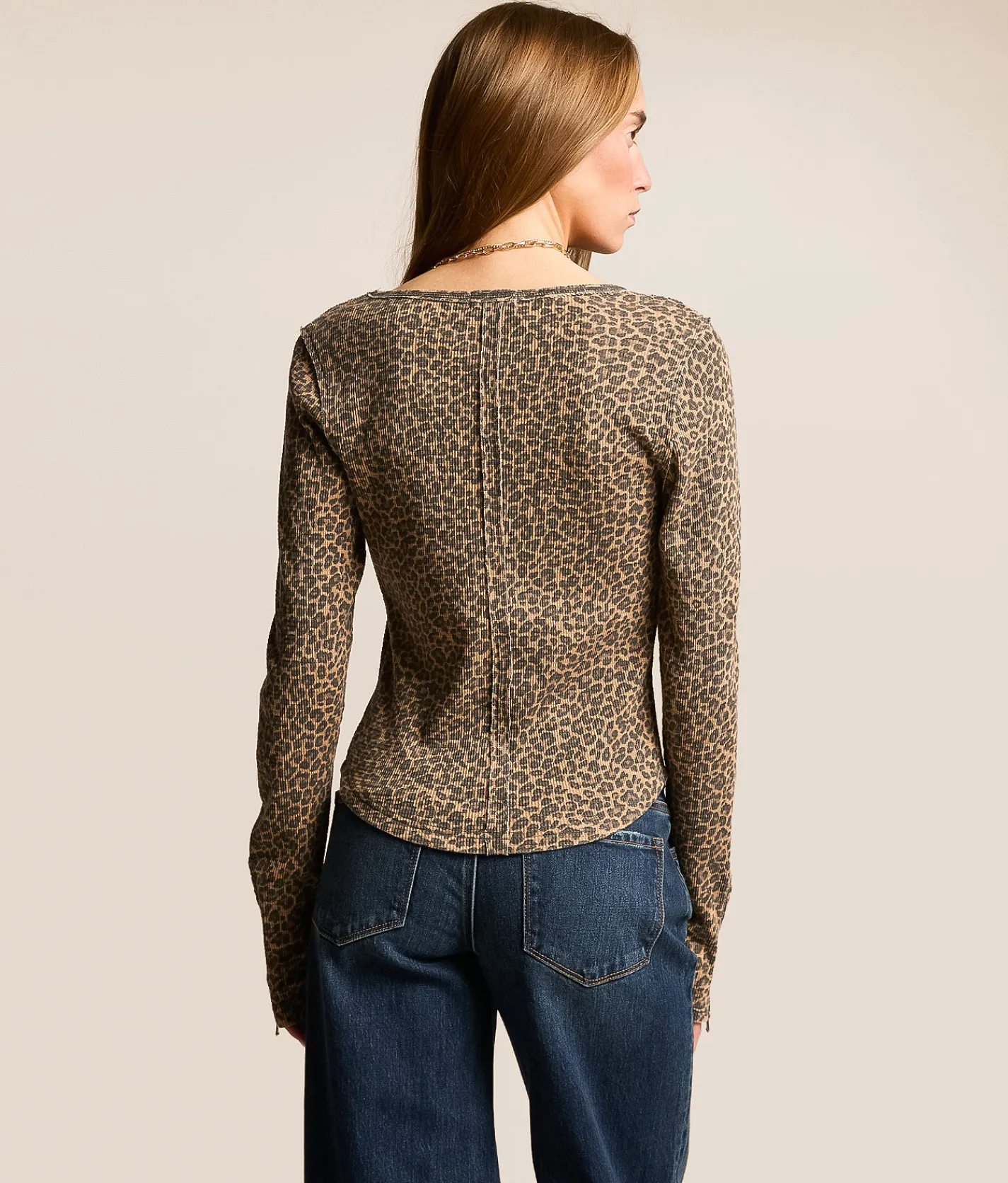 Tops | Gilded Intent Thermal Cheetah
