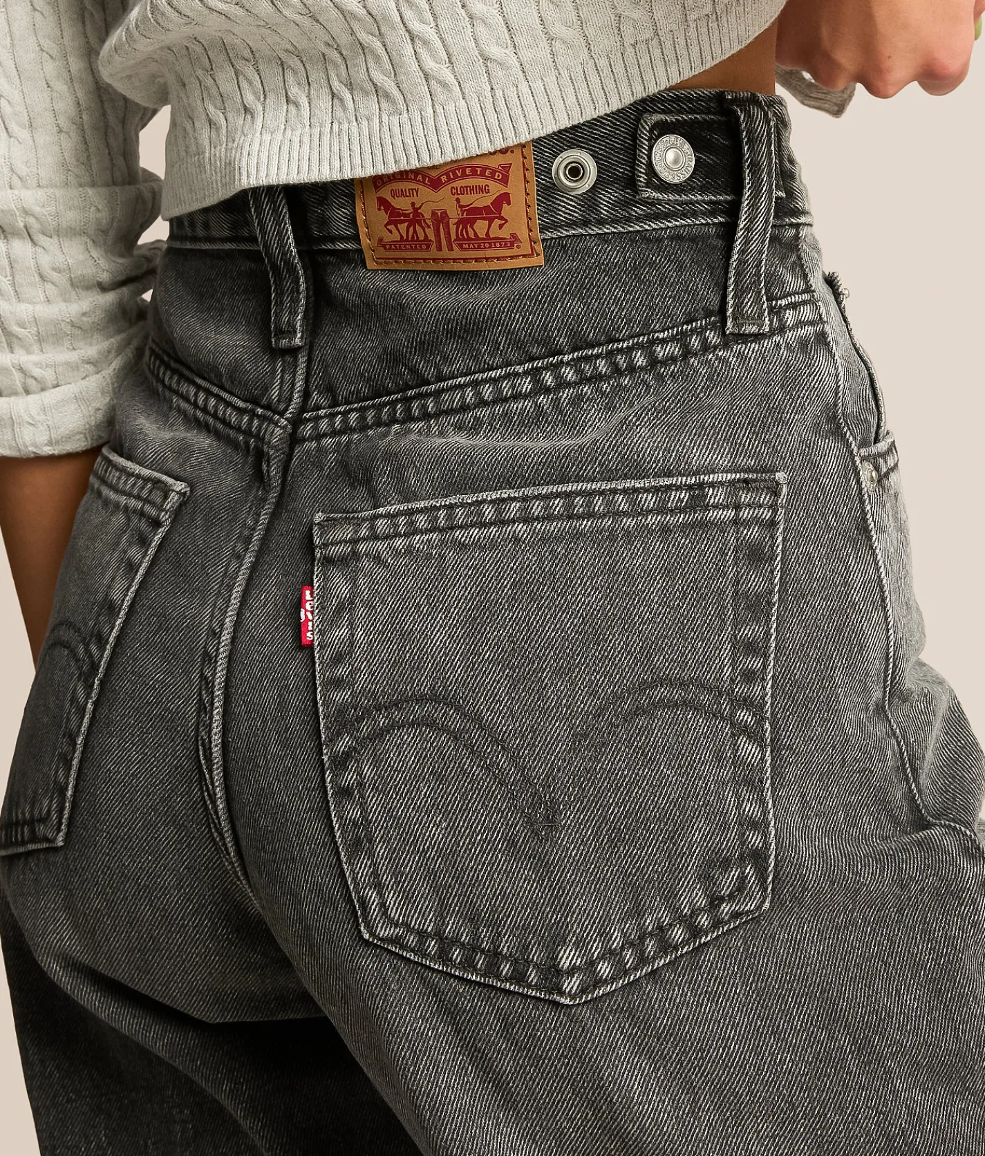 Levi's® Cinch Barrel Jean Past Lives Hot
