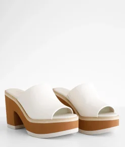 Oasis Society Clog Heeled Sandal White Online