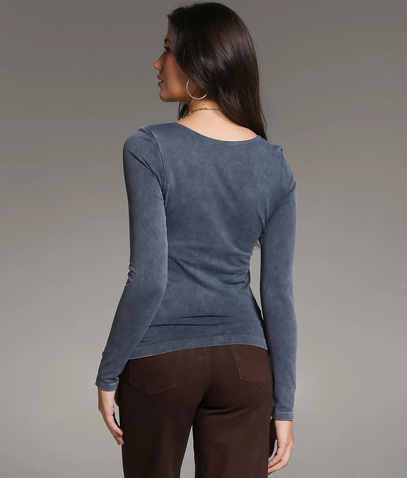 BKE core Contour Top Washed Black