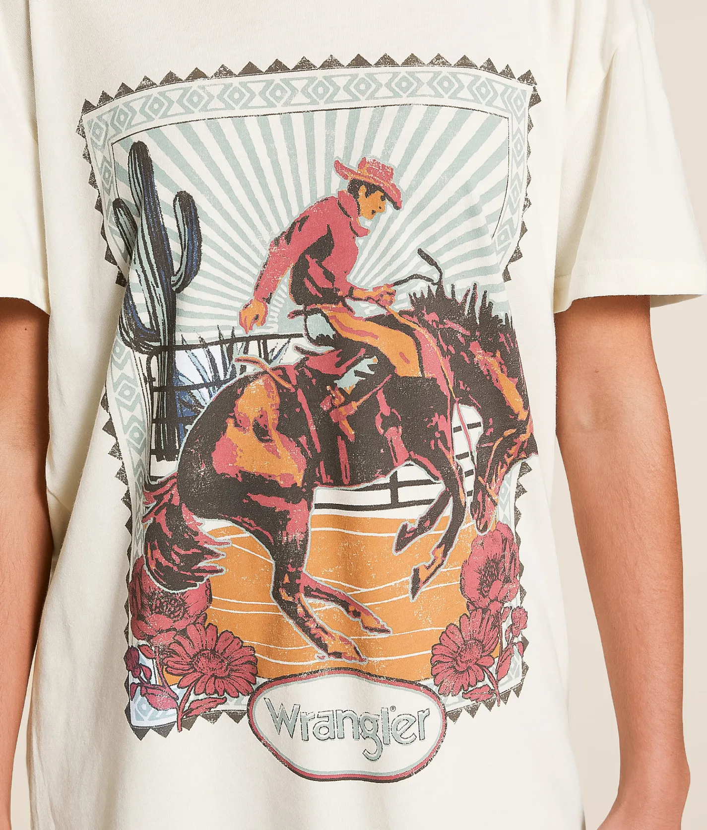 Wrangler® Cowboy Stampede Oversized T-Shirt Egret Heather Discount