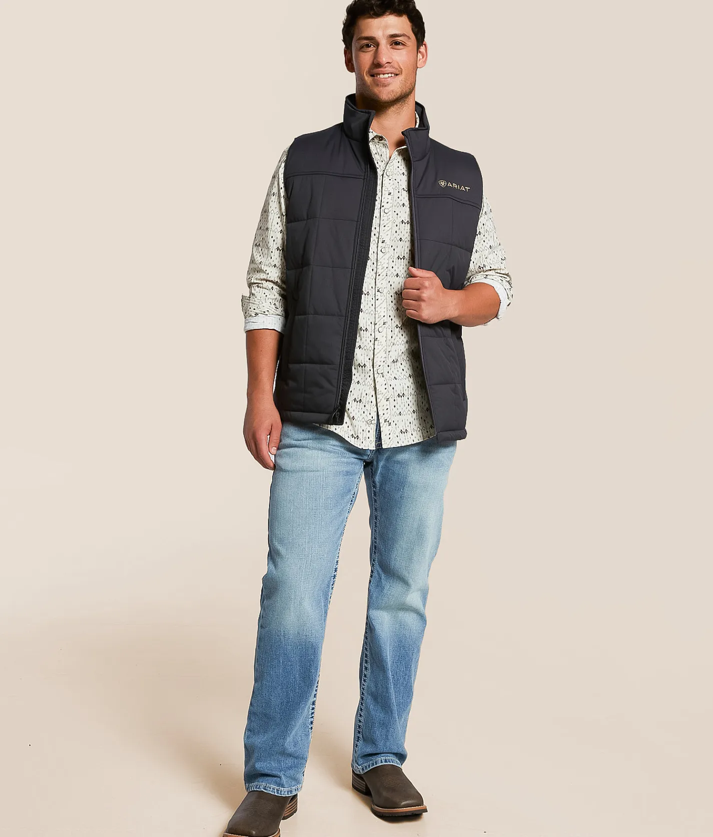 Tops|Coats & Jackets | Ariat Crius Insulated Vest Phantom