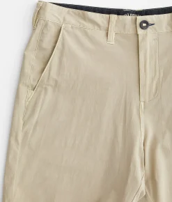 Bottoms|Shorts | Billabong Crossfire Wave Hybrid Stretch Walkshort Oyster