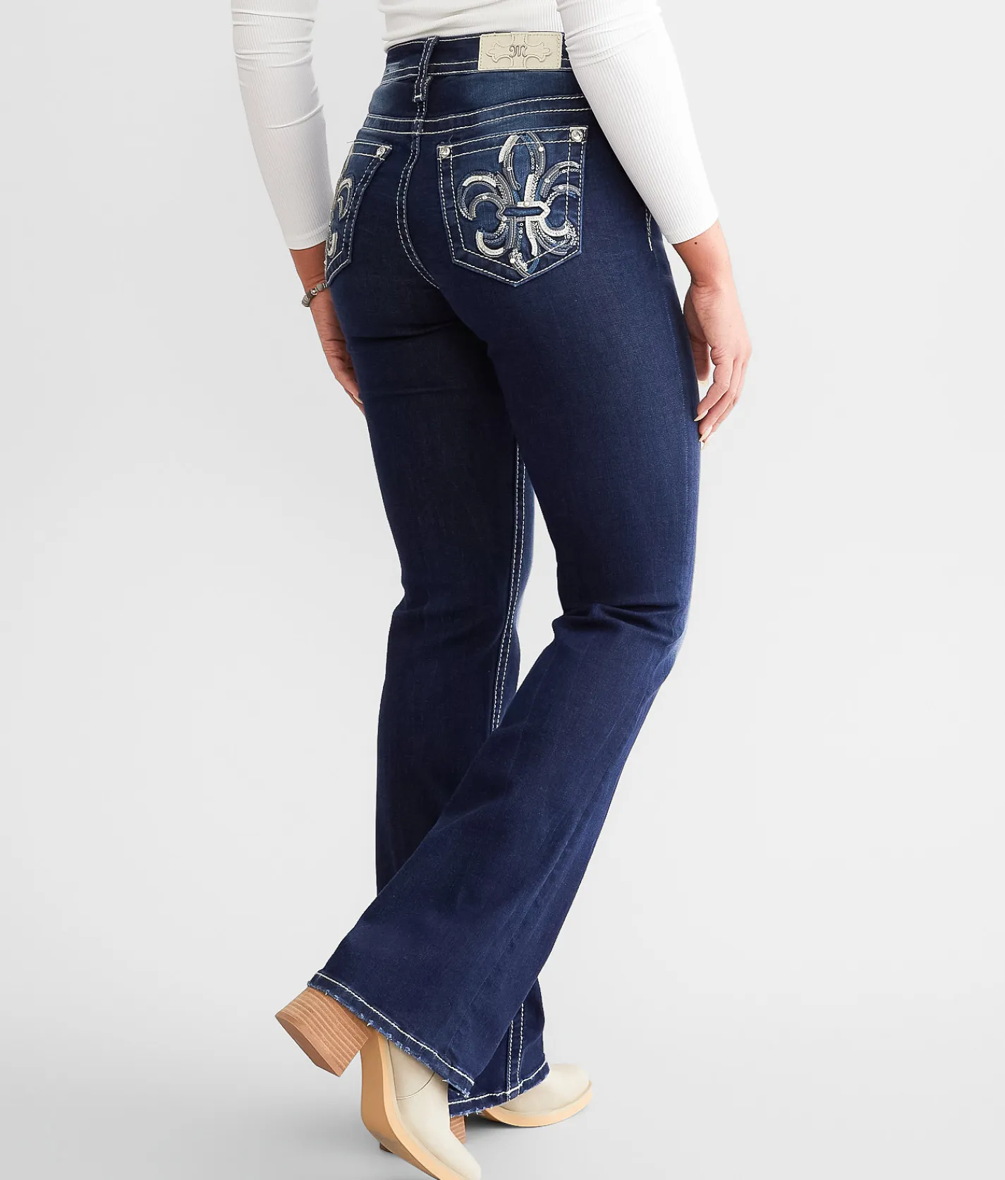 Miss Me Curvy Boot Stretch Jean V111 Online