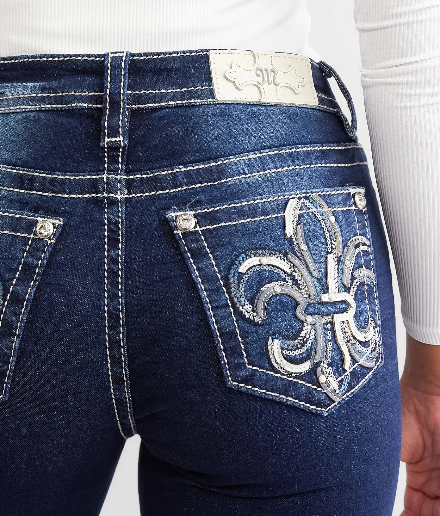 Miss Me Curvy Boot Stretch Jean V111 Online