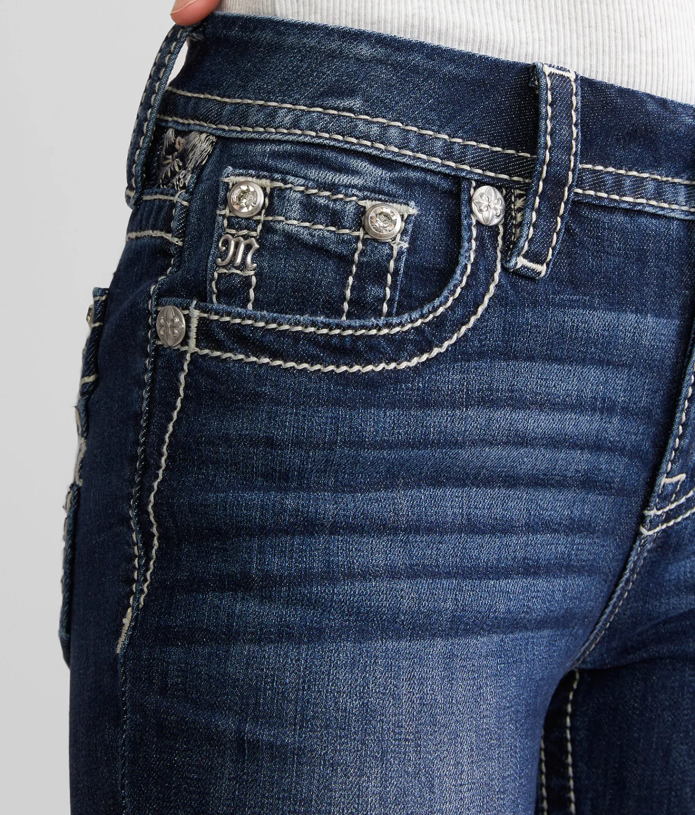 Jeans|Bottoms | Miss Me Curvy Tailored Boot Stretch Jean D1051