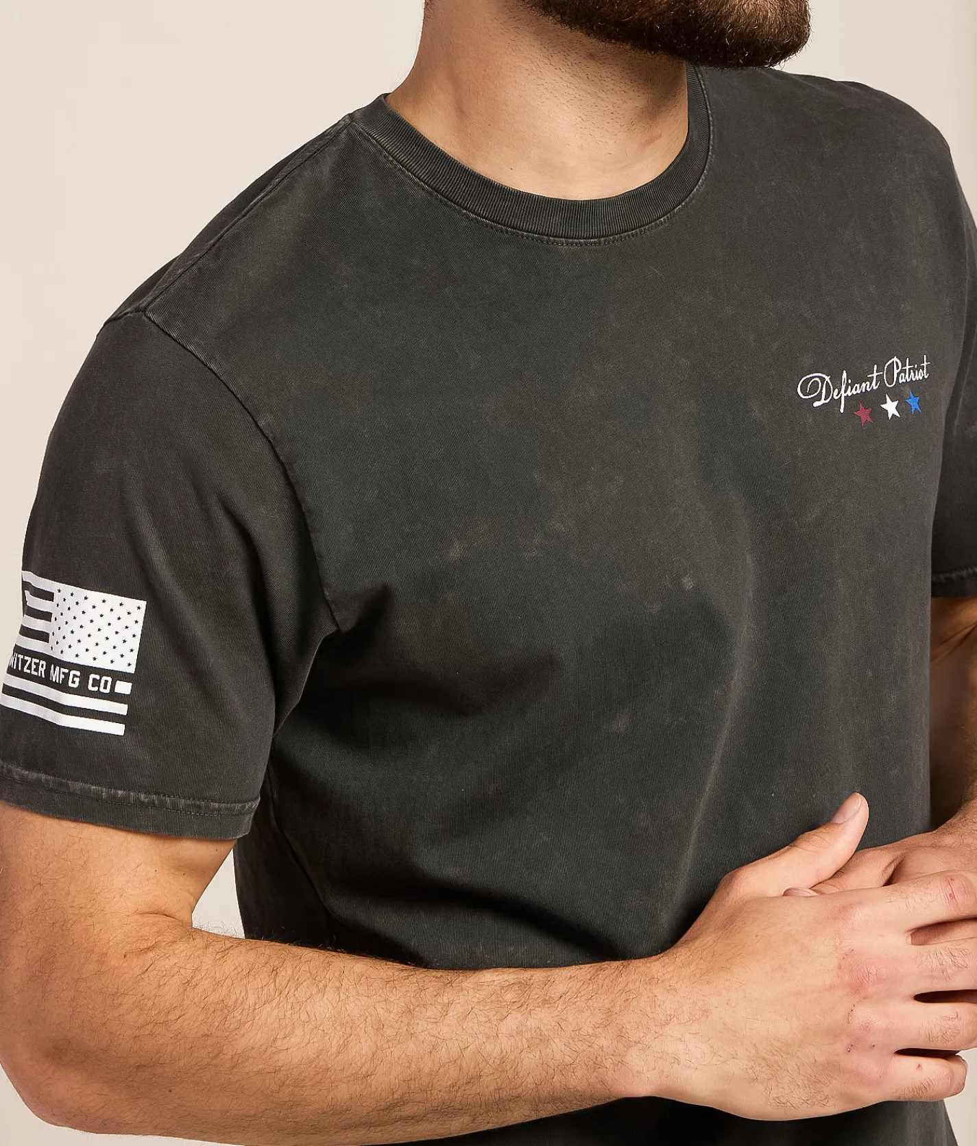 Howitzer Defiant T-Shirt Vtg Black Heavy Mineral Best