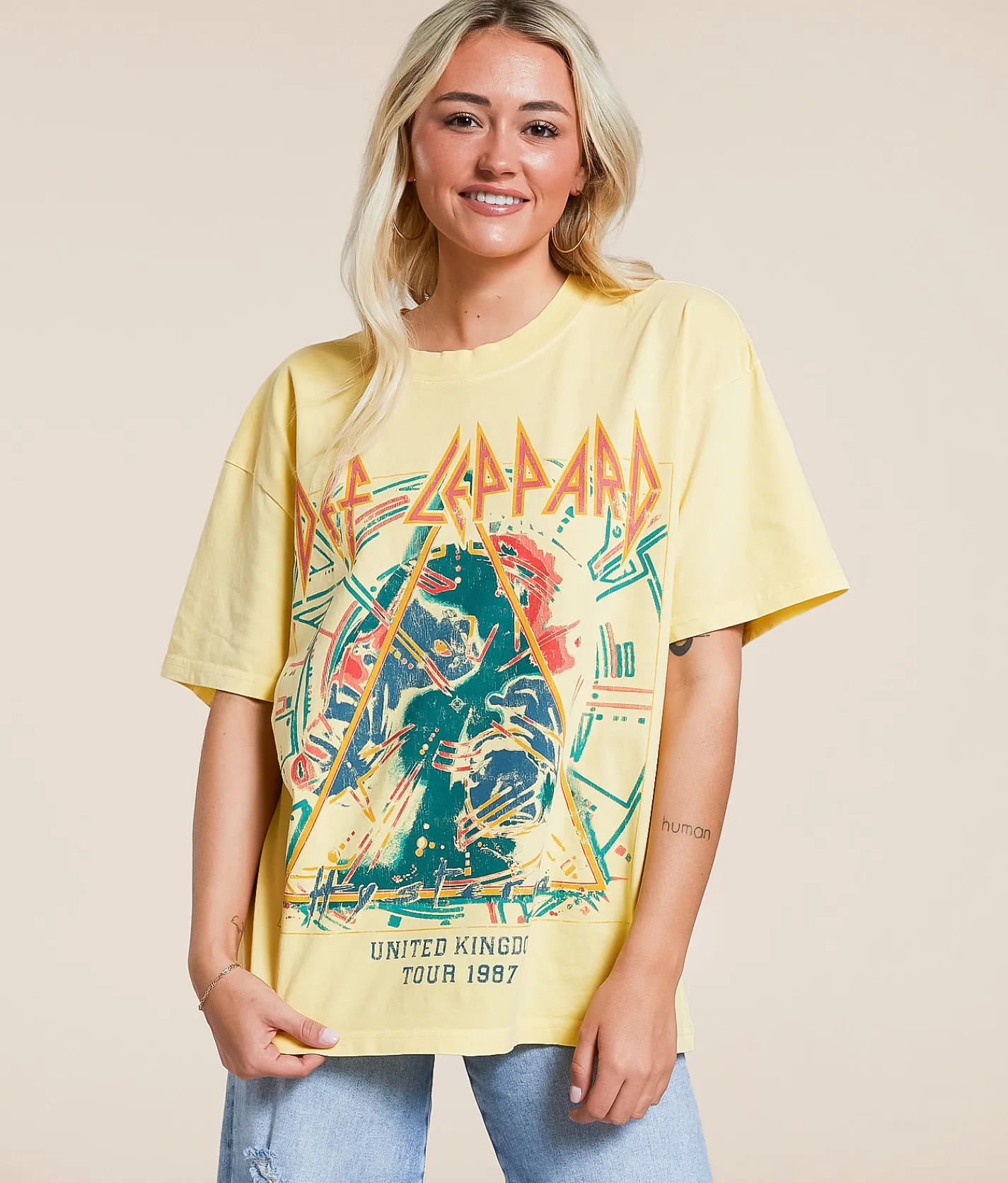 Goodie Two Sleeves Def Leppard Hysteria Band T-Shirt Mellow Yellow Discount