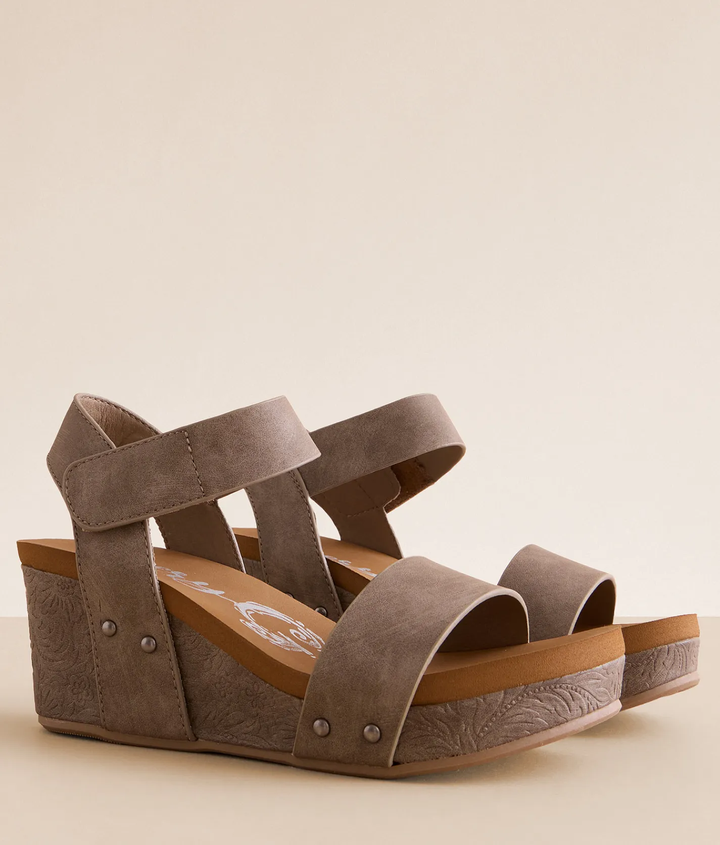 Shoes | Very G Devon Embossed Wedge Sandal Taupe