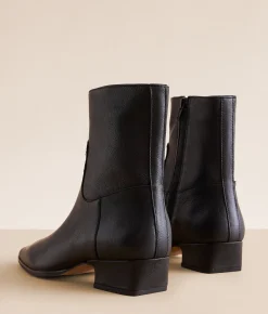 Shoes | Steve Madden Dusty Low Heel Ankle Boot Black Leather