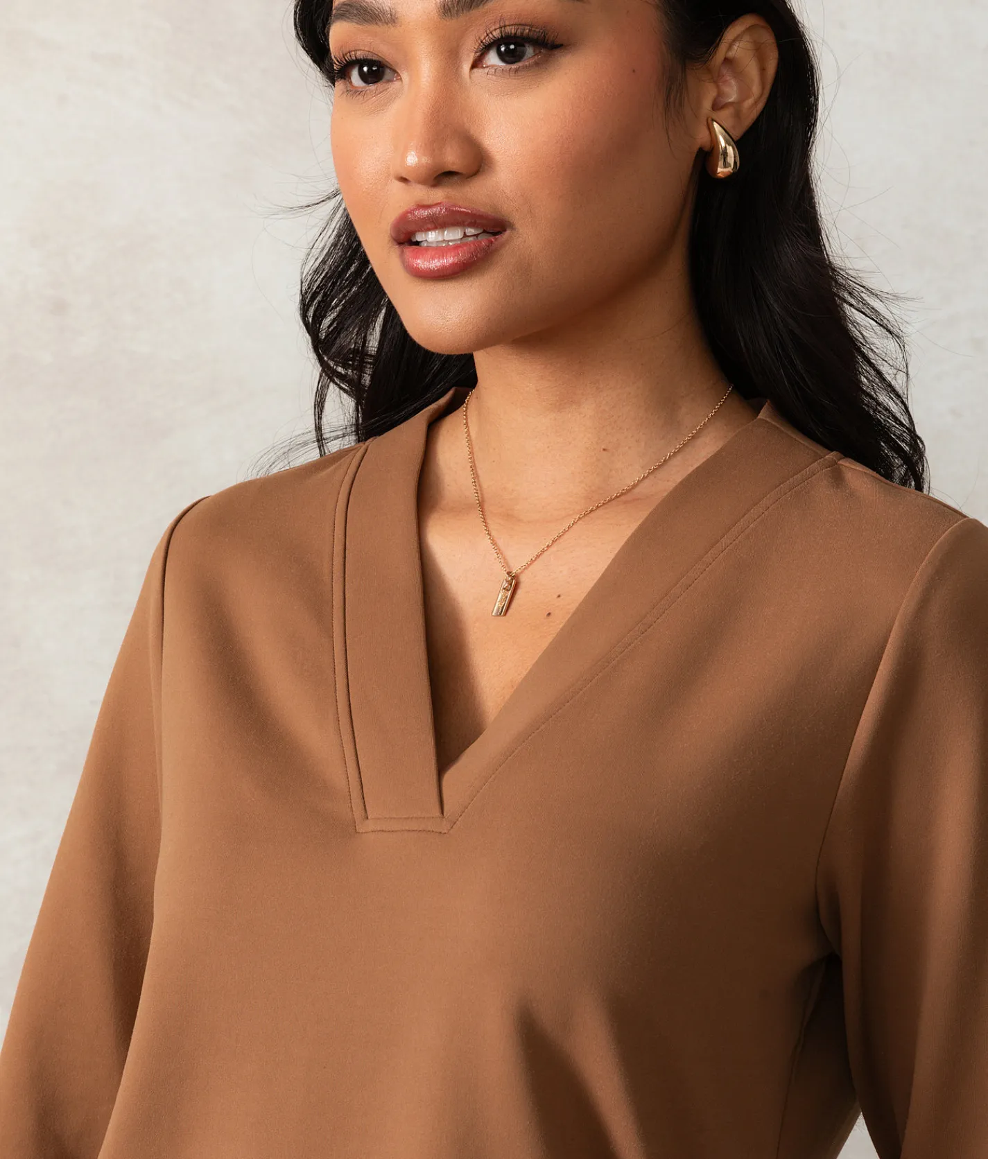 Buckle Black Eased Top Carob Brown
