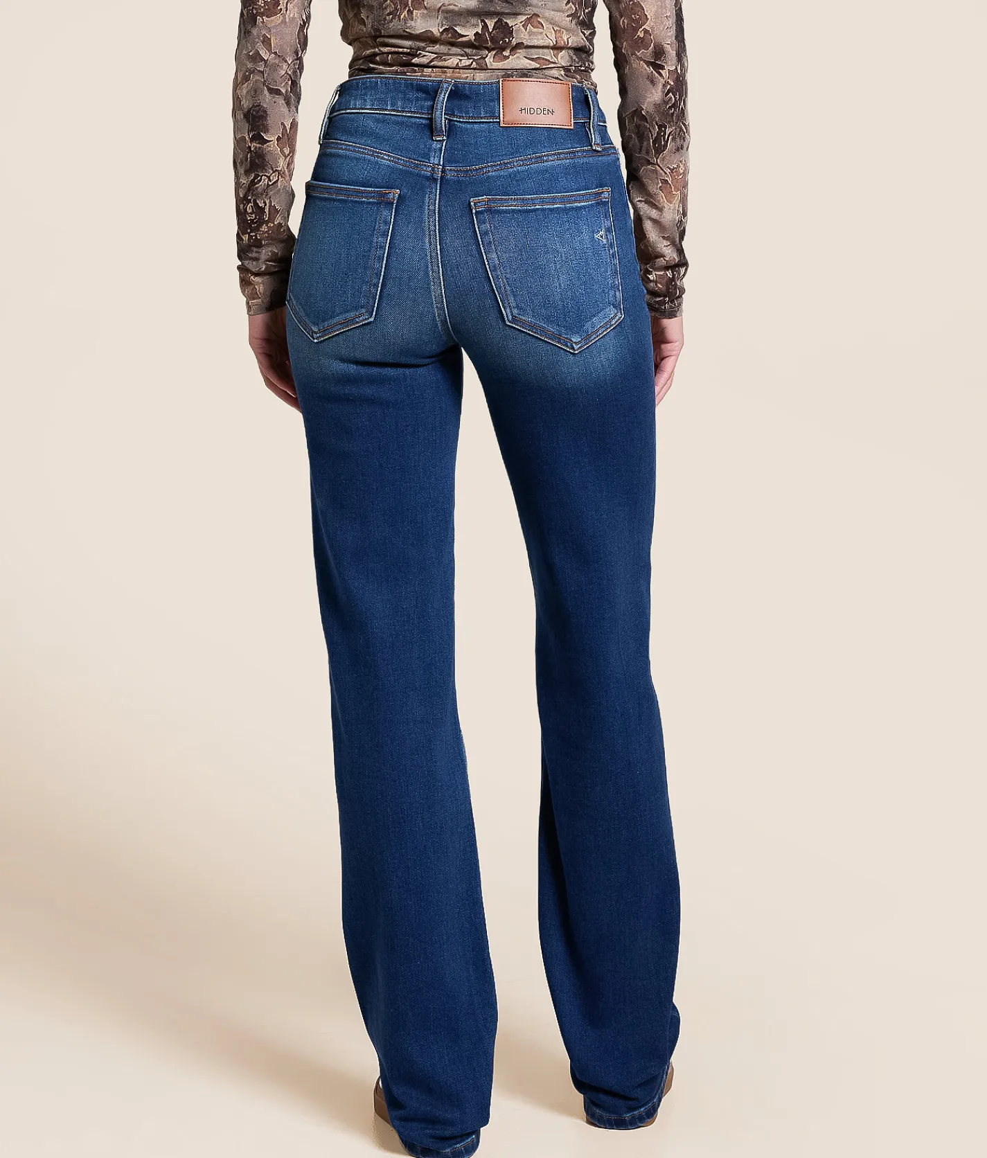 HIDDEN Ella Classic Straight Stretch Jean Doran