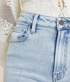 HIDDEN Ella Cropped Straight Stretch Jean Light Hot