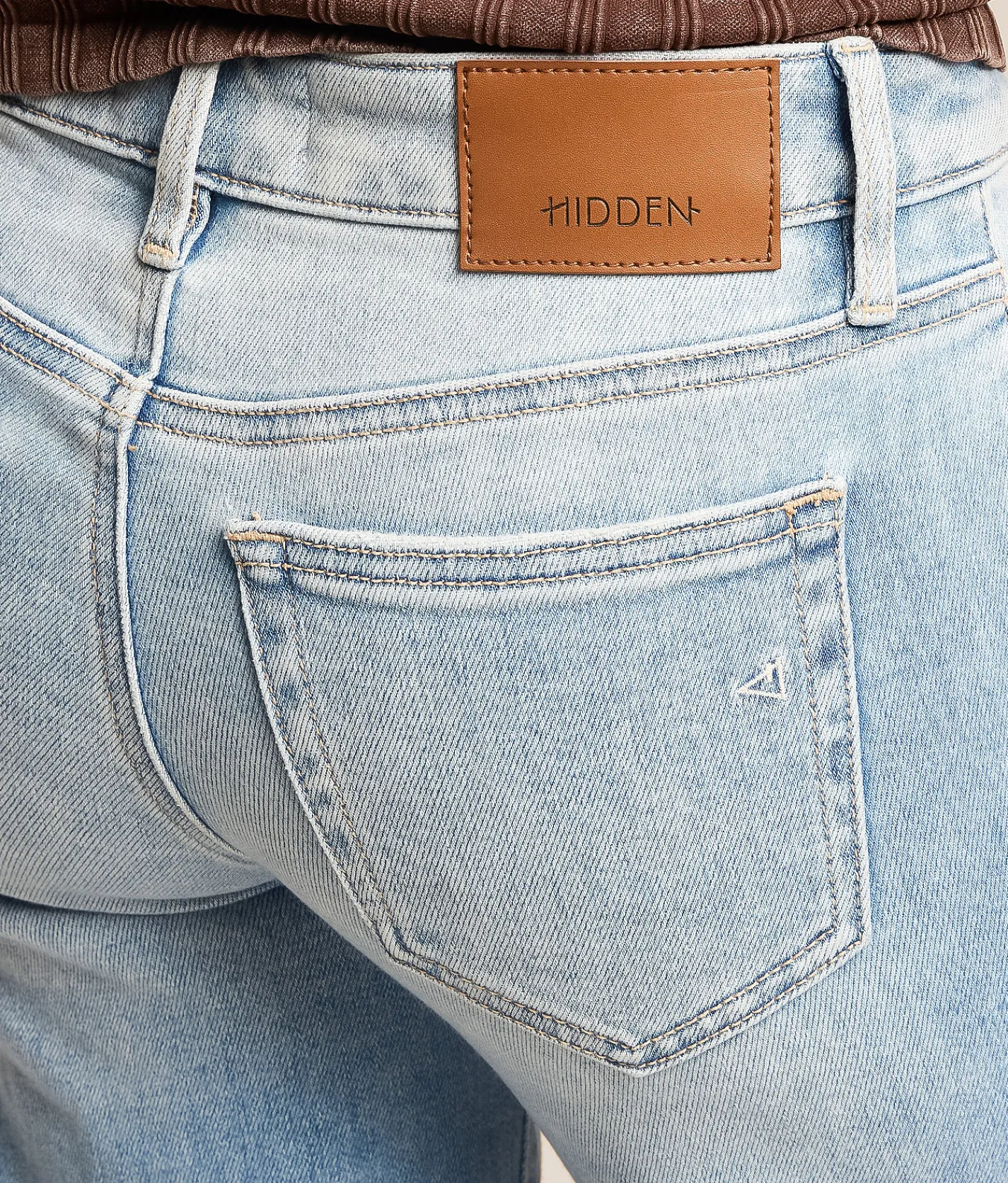 HIDDEN Ella Low Rise Classic Straight Stretch Jean Sunset Beach Sale