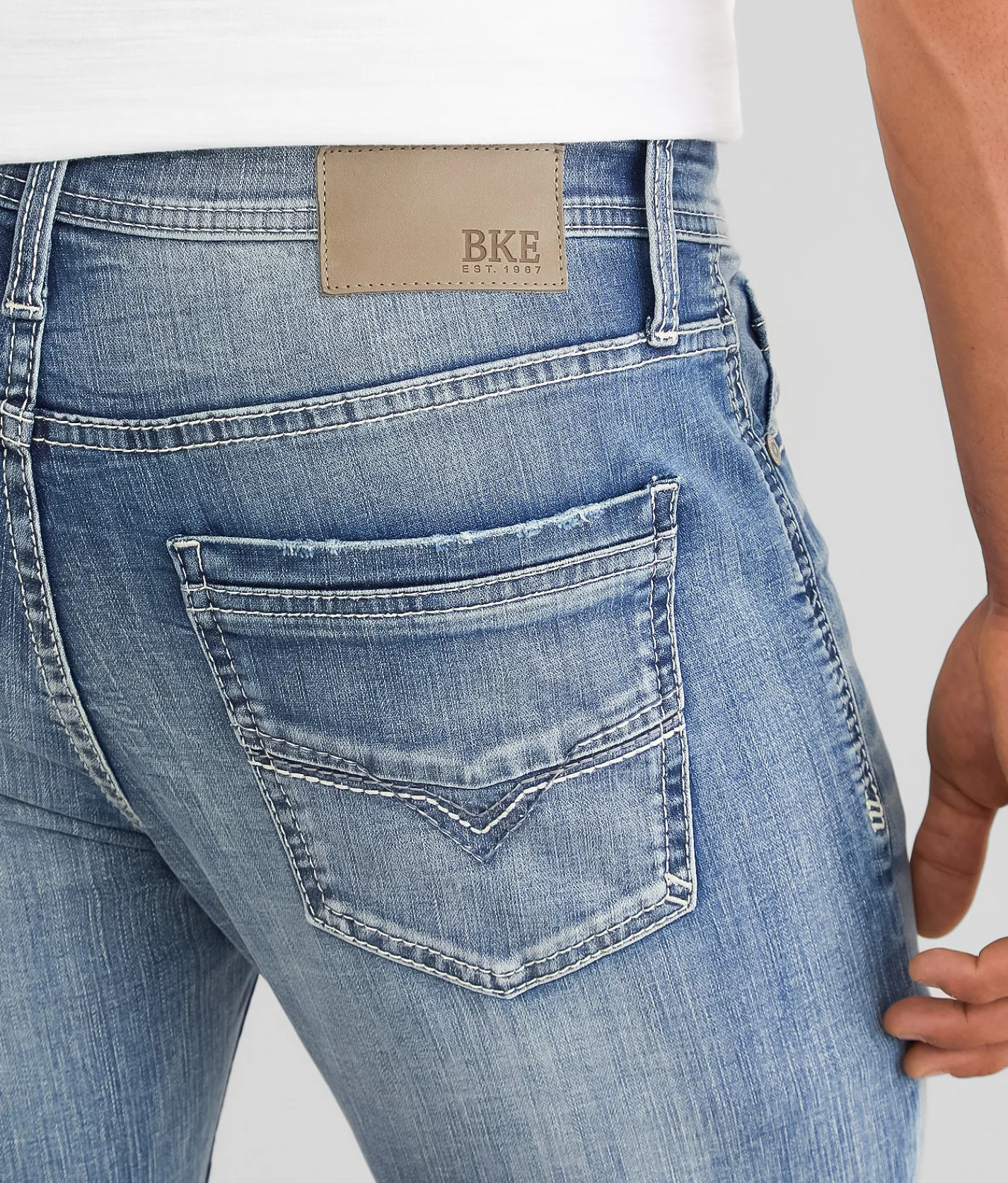 BKE Elliott Taper Stretch Jean Bales Best