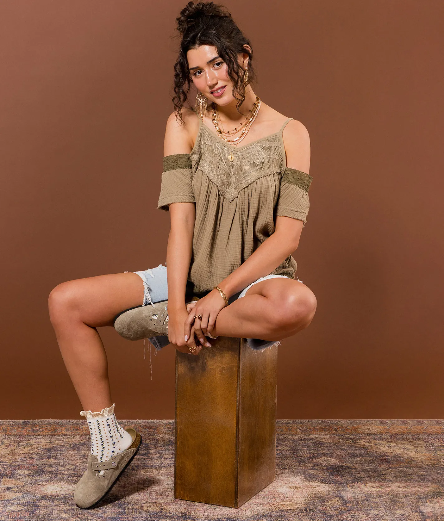 Gimmicks Embroidered Cold Shoulder Top Mermaid Best