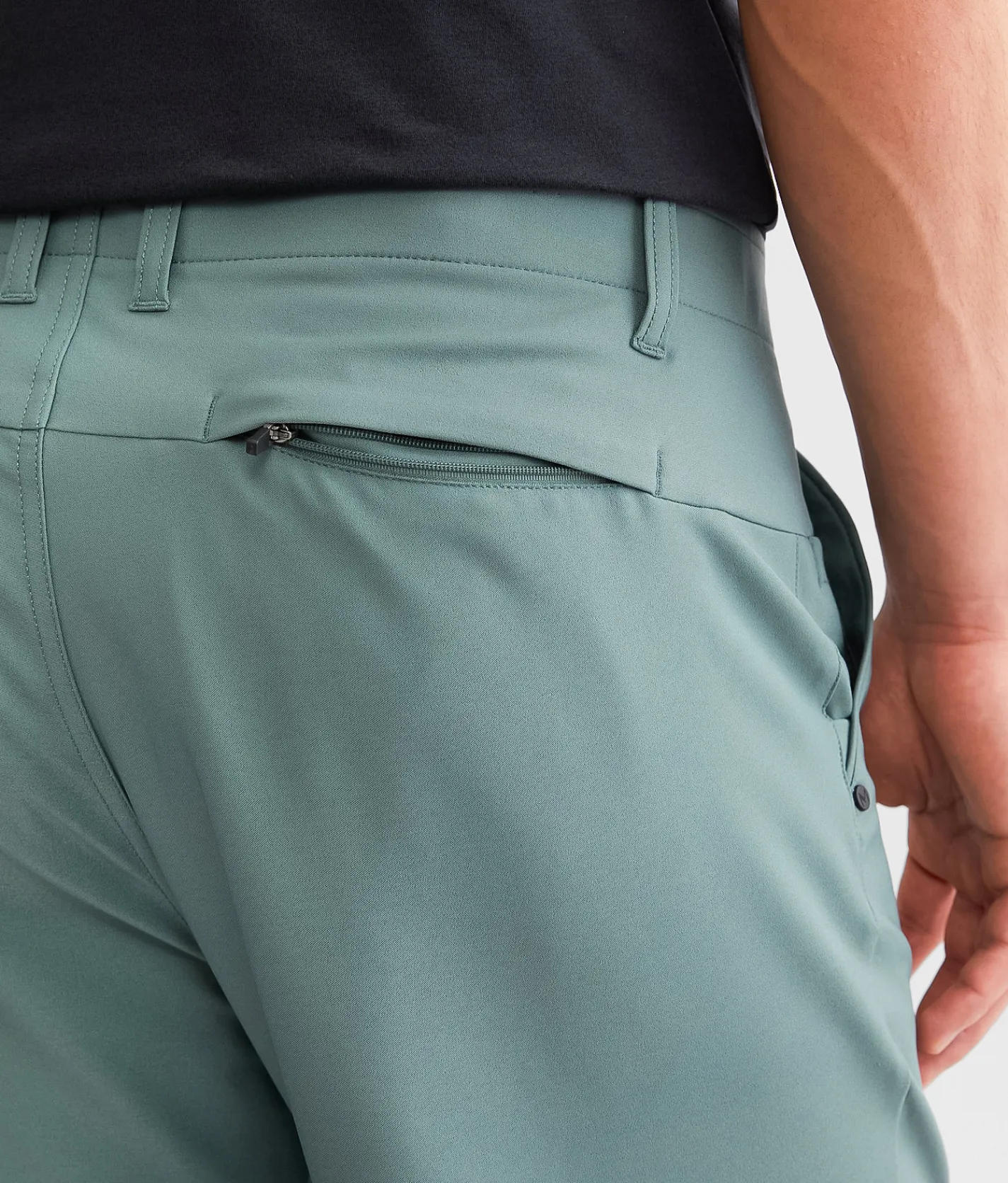 Maven Co-op Essential Performance Stretch Short Balsam Green Hot