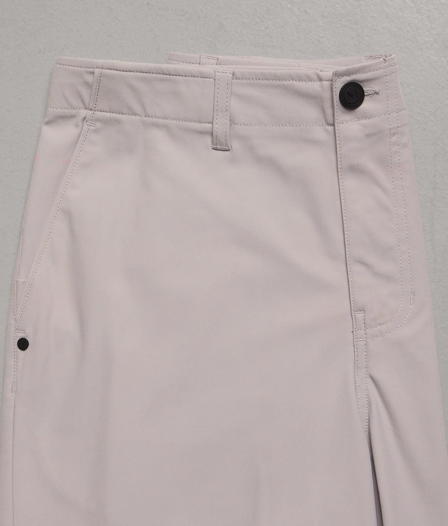 Bottoms|Shorts | Maven Co-op Fairway II Performance Short Light Grey