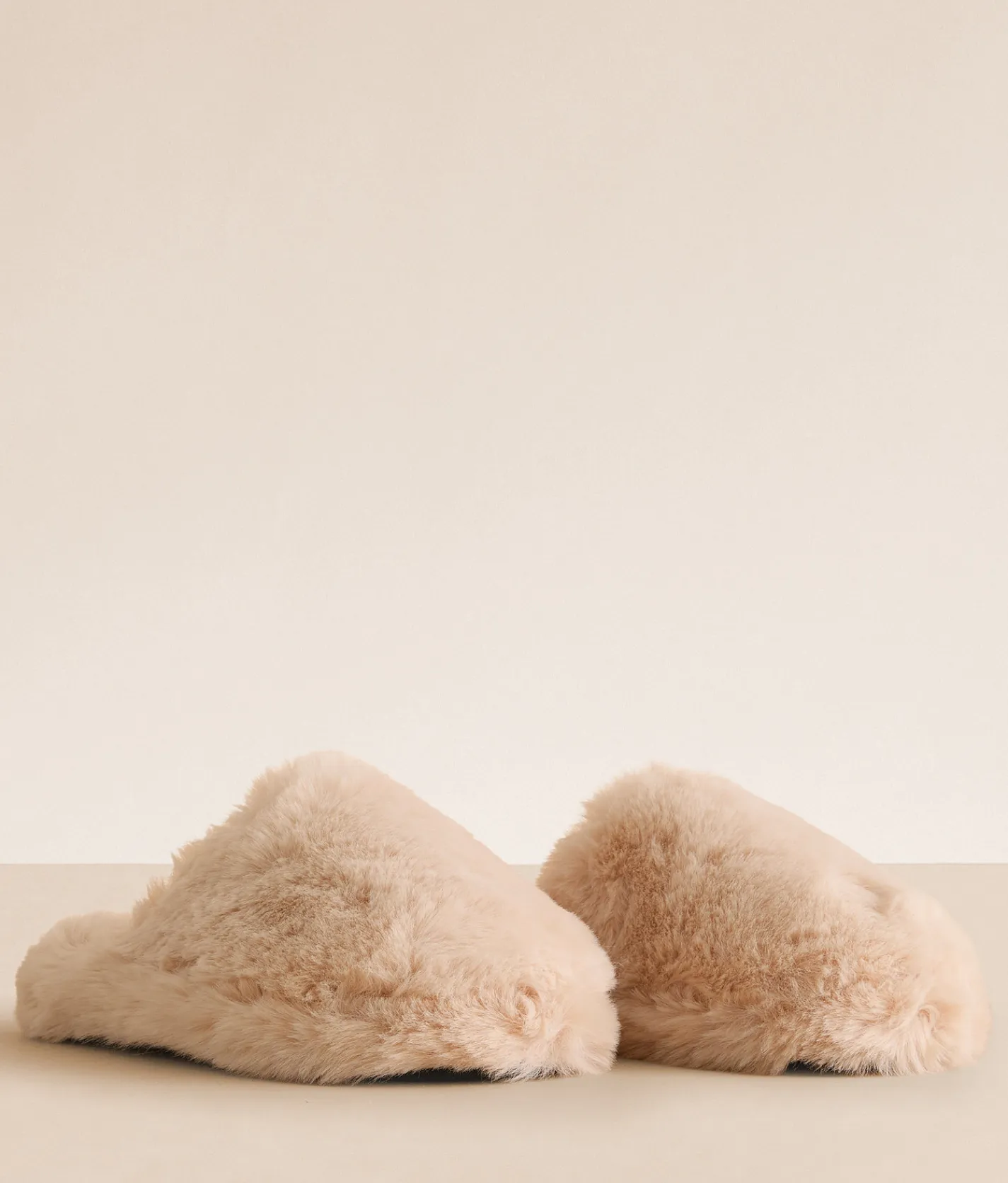 Shoes | Mia Faux Fur Slipper Natural
