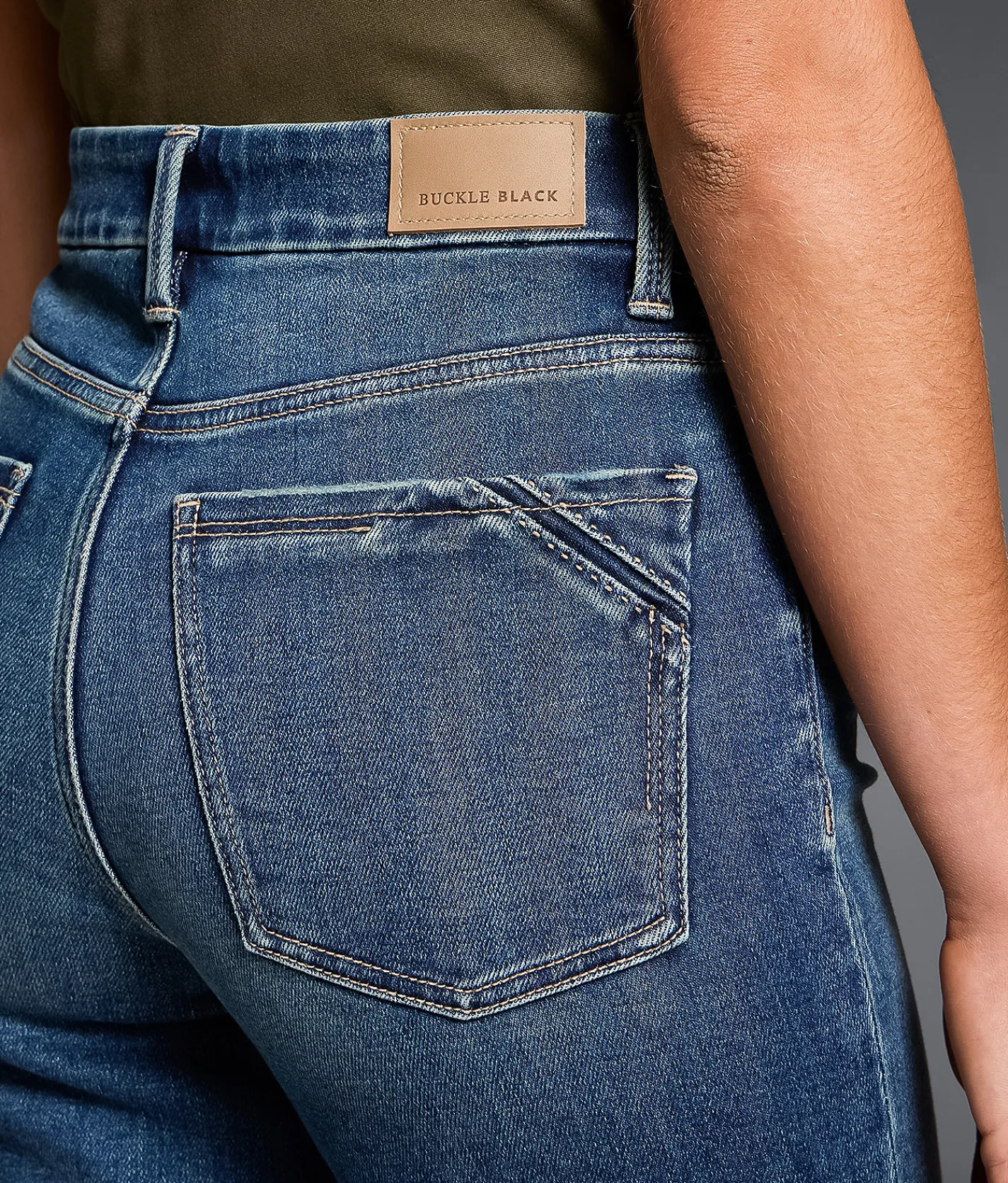 Buckle Black Fit No. 75 Classic Straight Stretch Jean Foxbridge Clearance