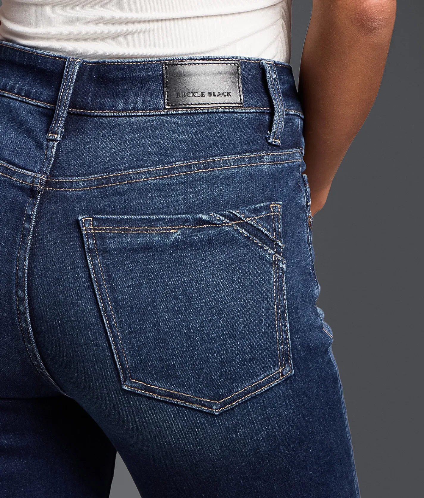 Jeans|Bottoms | Buckle Black Fit No. 75 Cropped Straight Stretch Jean Burgett