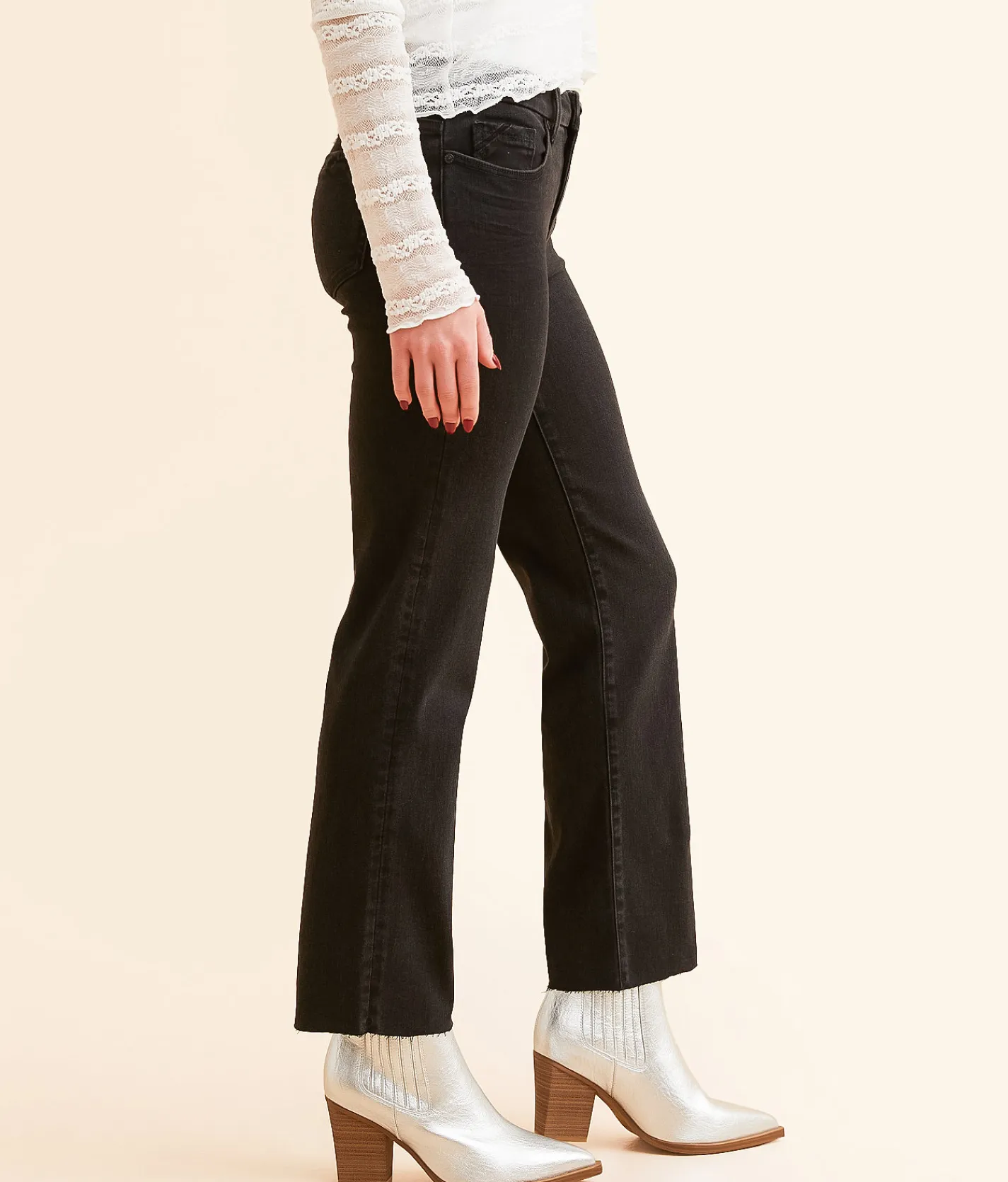 Buckle Black Fit No. 23 Cropped Straight Stretch Jean Slovenia 8 New