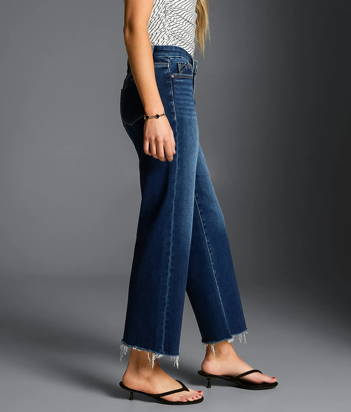 Jeans|Bottoms | Buckle Black Fit No. 53 Cropped Wide Leg Stretch Jean Janesy 2
