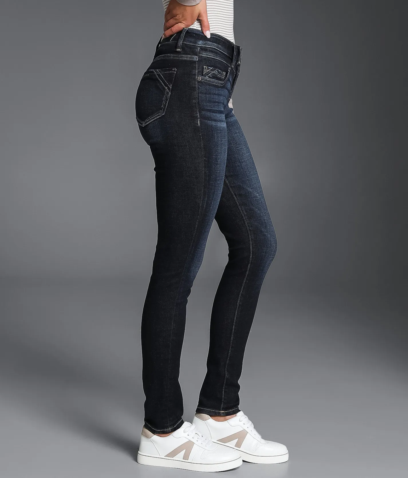 Buckle Black Fit No. 23 Skinny Stretch Jean San Diego 22 New