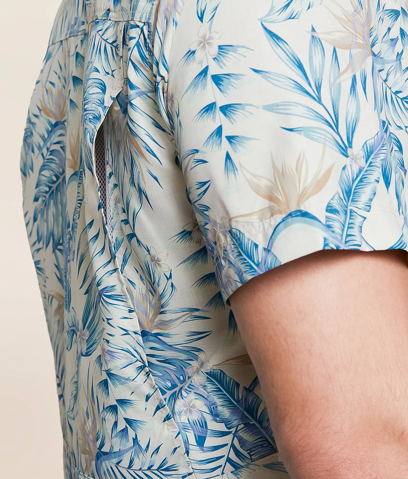 Tops | Ariat Fitted VentTEK Shirt Khaki Palm Print
