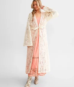 Gimmicks Floral Lace Kimono Birch