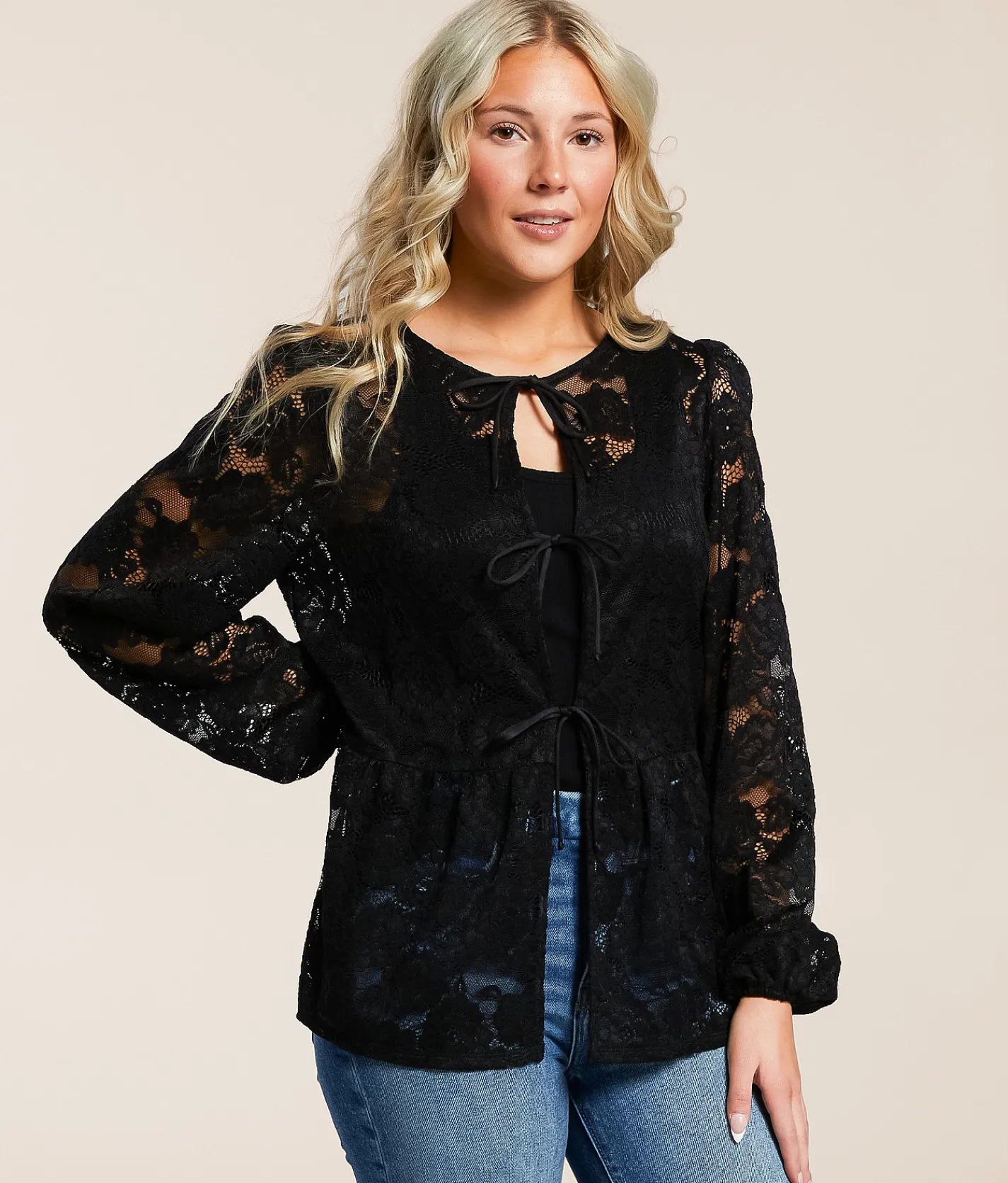 Tops | Daytrip Floral Lace Peplum Top Black