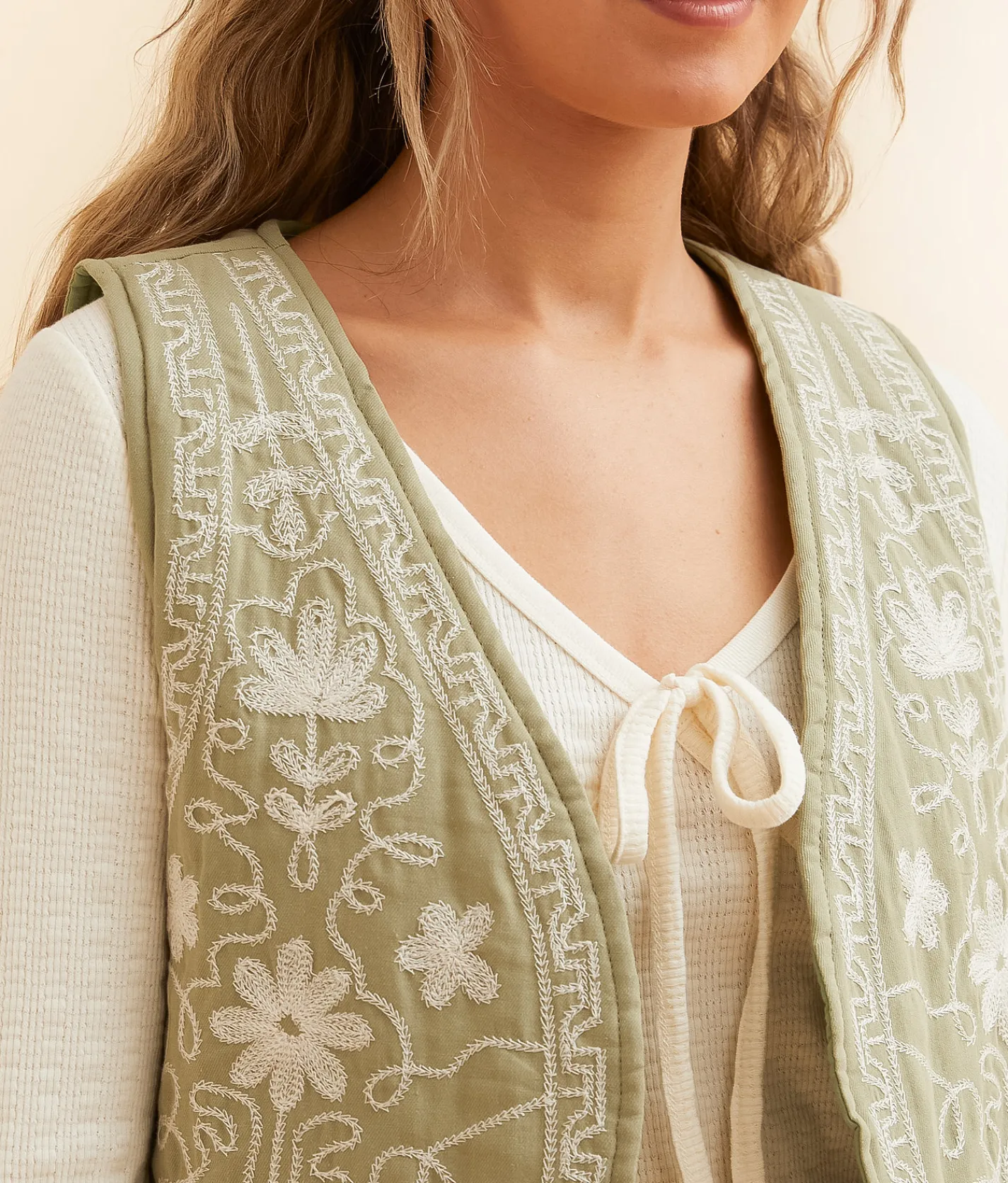 Tops|Coats & Jackets | Polagram Floral Quilted Vest Olive